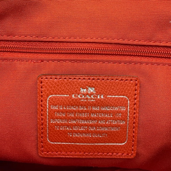 Coach Red & White Floral Tote Shoulder Bag - Picture 4 of 8